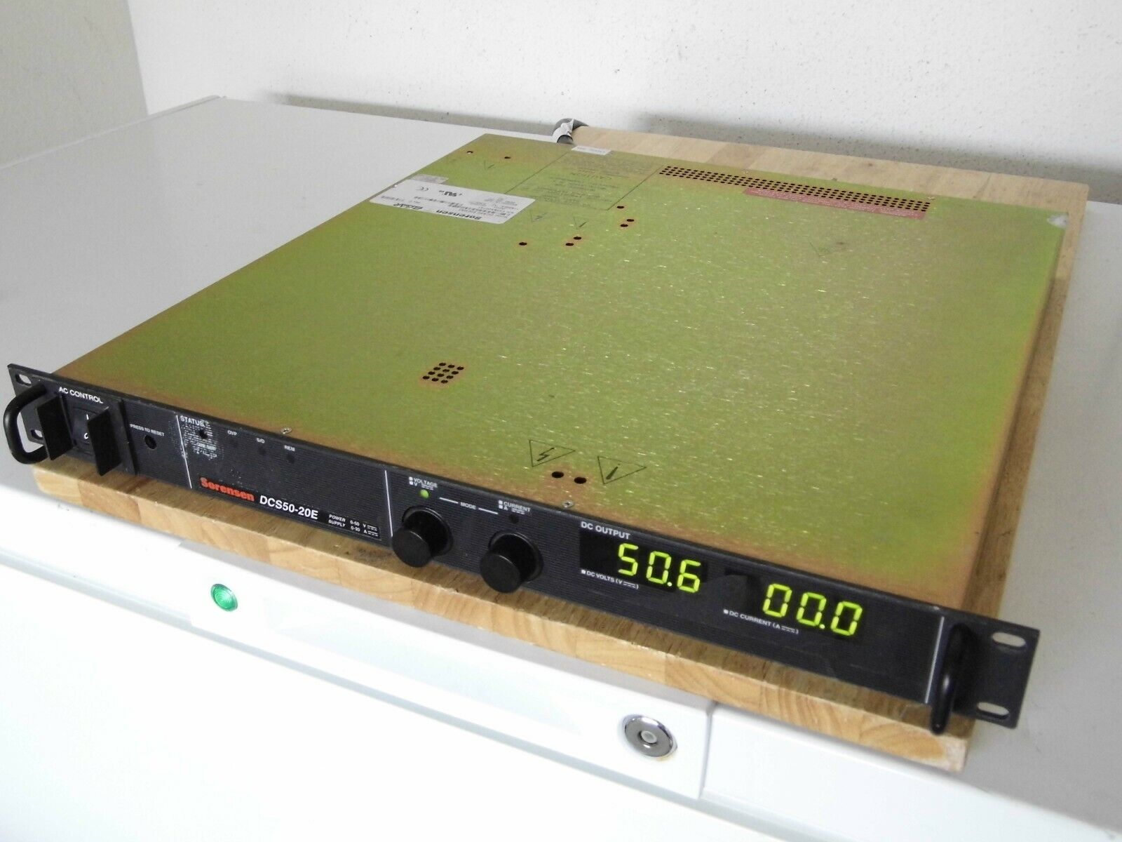 Sorensen DCS50-20E M93 Programmable DC Power Supply 50V, 20A (4 in stock) Sorensen DCS50-20E M93 Programmable DC Power Supply 50V, 20A (4 in stock)